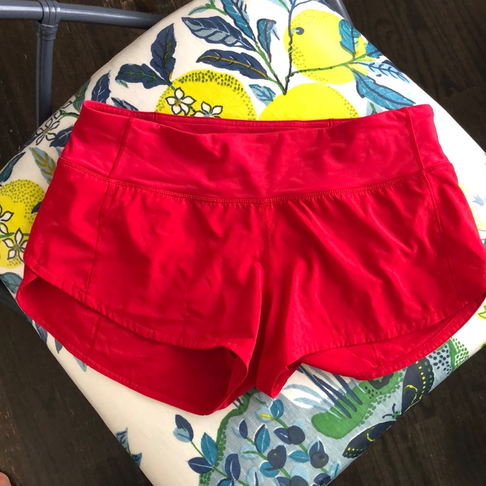 Lululemon Speed Up Short 2.5”, size 4
